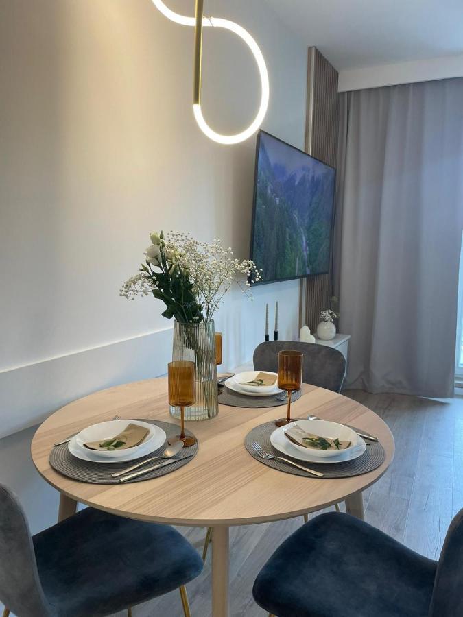 Apartament Kameralis Old Town - Klimatyzacja - Balkon - Winda Elblag Exteriör bild
