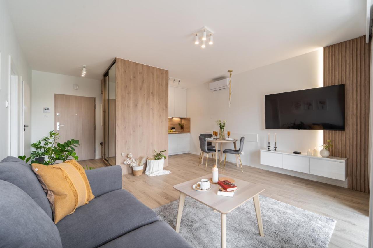 Apartament Kameralis Old Town - Klimatyzacja - Balkon - Winda Elblag Exteriör bild