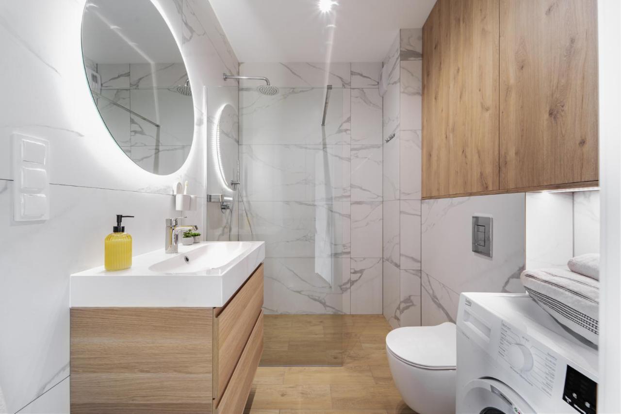 Apartament Kameralis Old Town - Klimatyzacja - Balkon - Winda Elblag Exteriör bild