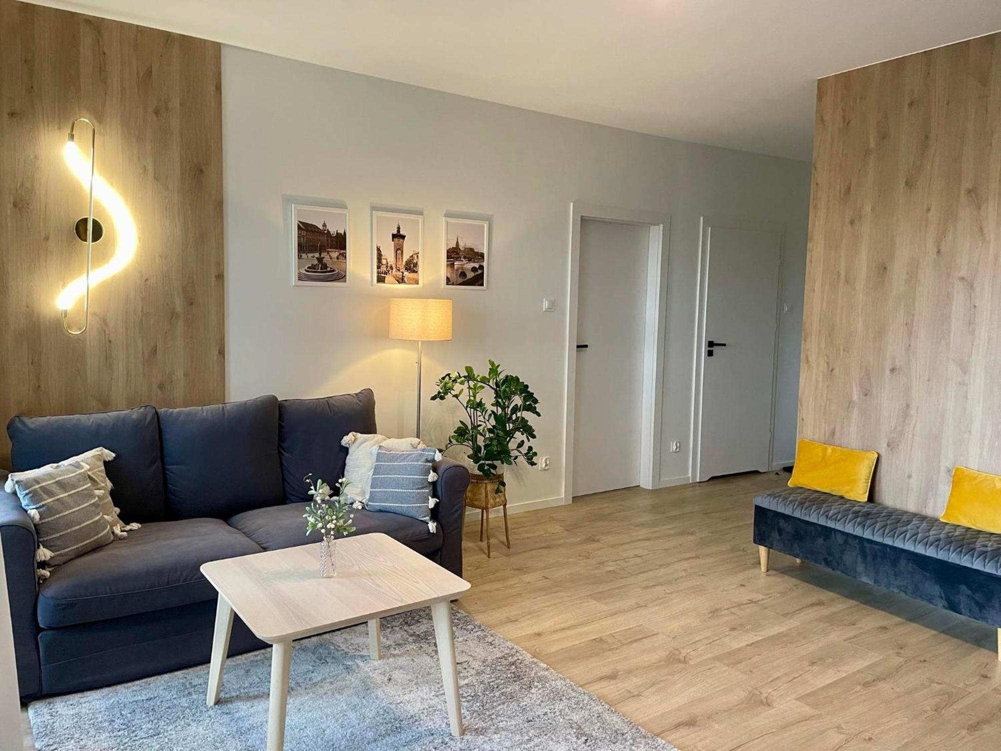 Apartament Kameralis Old Town - Klimatyzacja - Balkon - Winda Elblag Exteriör bild